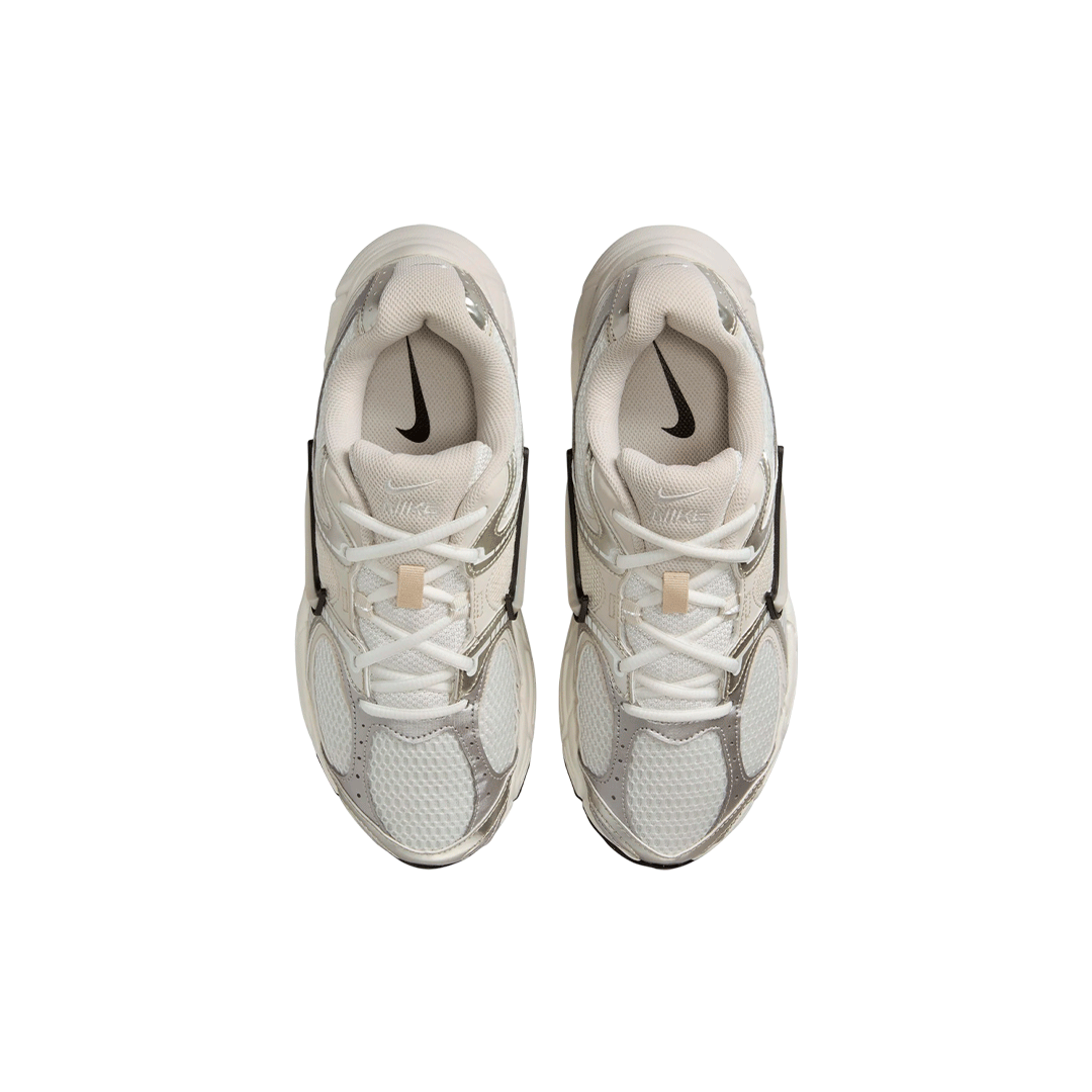 Nike V5 "Summit White Light Orewood"