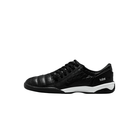 Nike Total 90 3 W "Black White"
