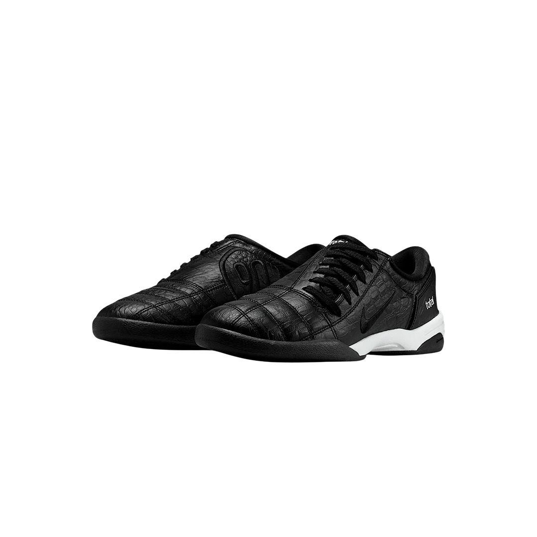 Nike Total 90 3 W "Black White"