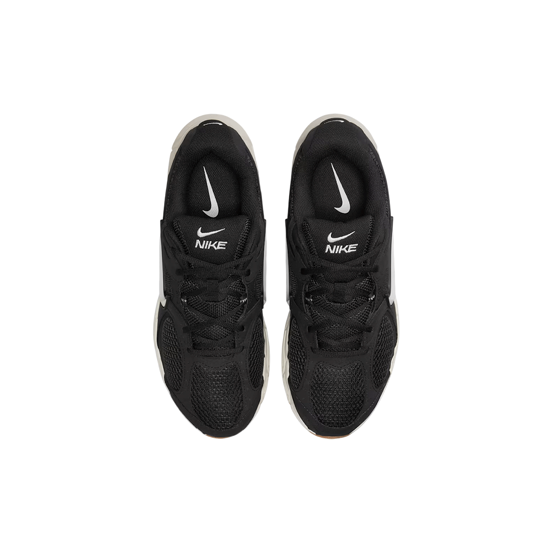 Nike V5 RNR "Black Gum"