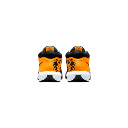 Nike LeBron Witness 8 "Bruce Lee"