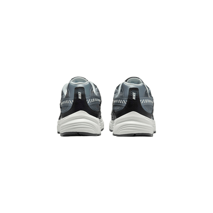 Nike Initiator "Smoke Cool Grey"