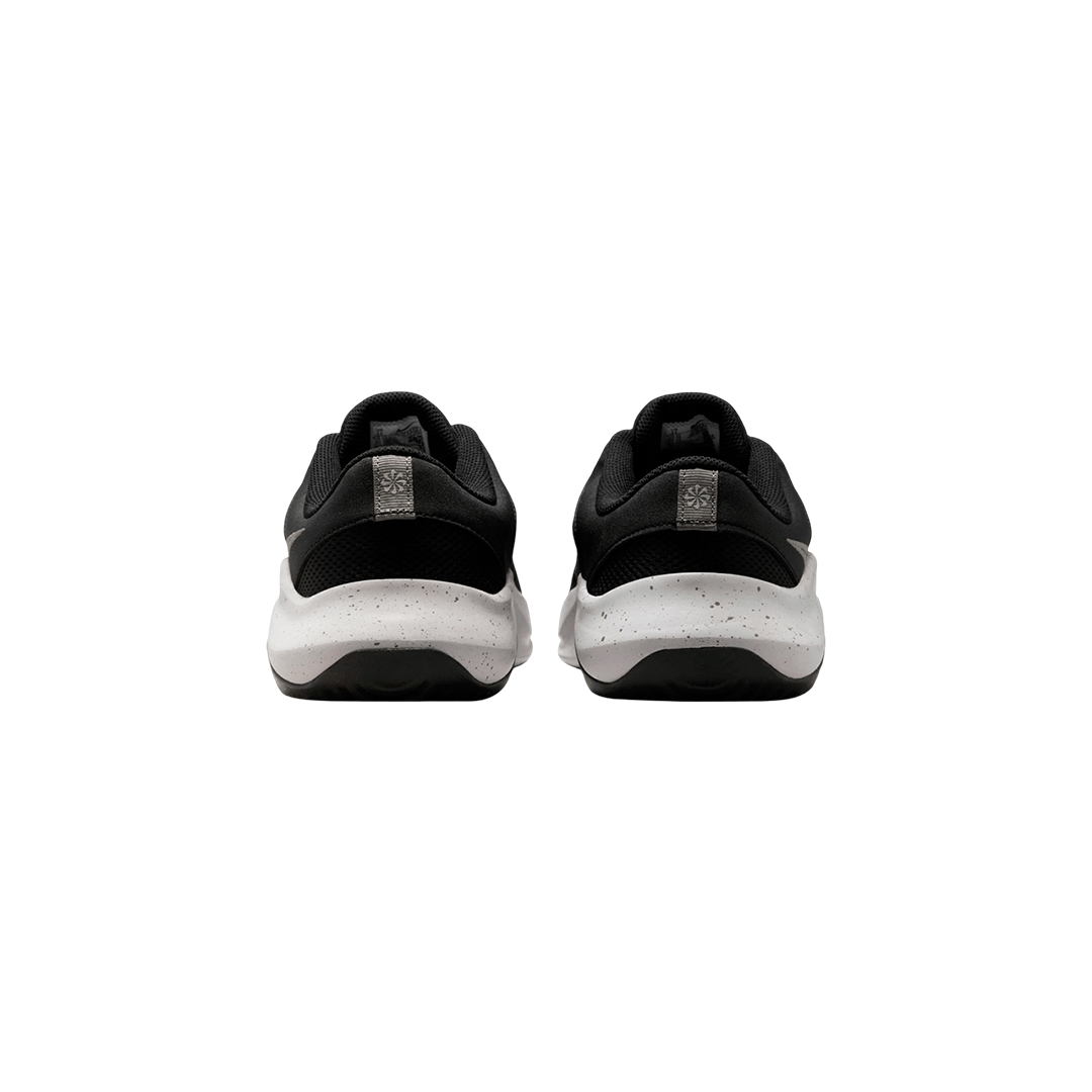 Nike Legend Essential 3 "Black White"