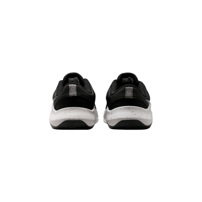 Nike Legend Essential 3 "Black White"