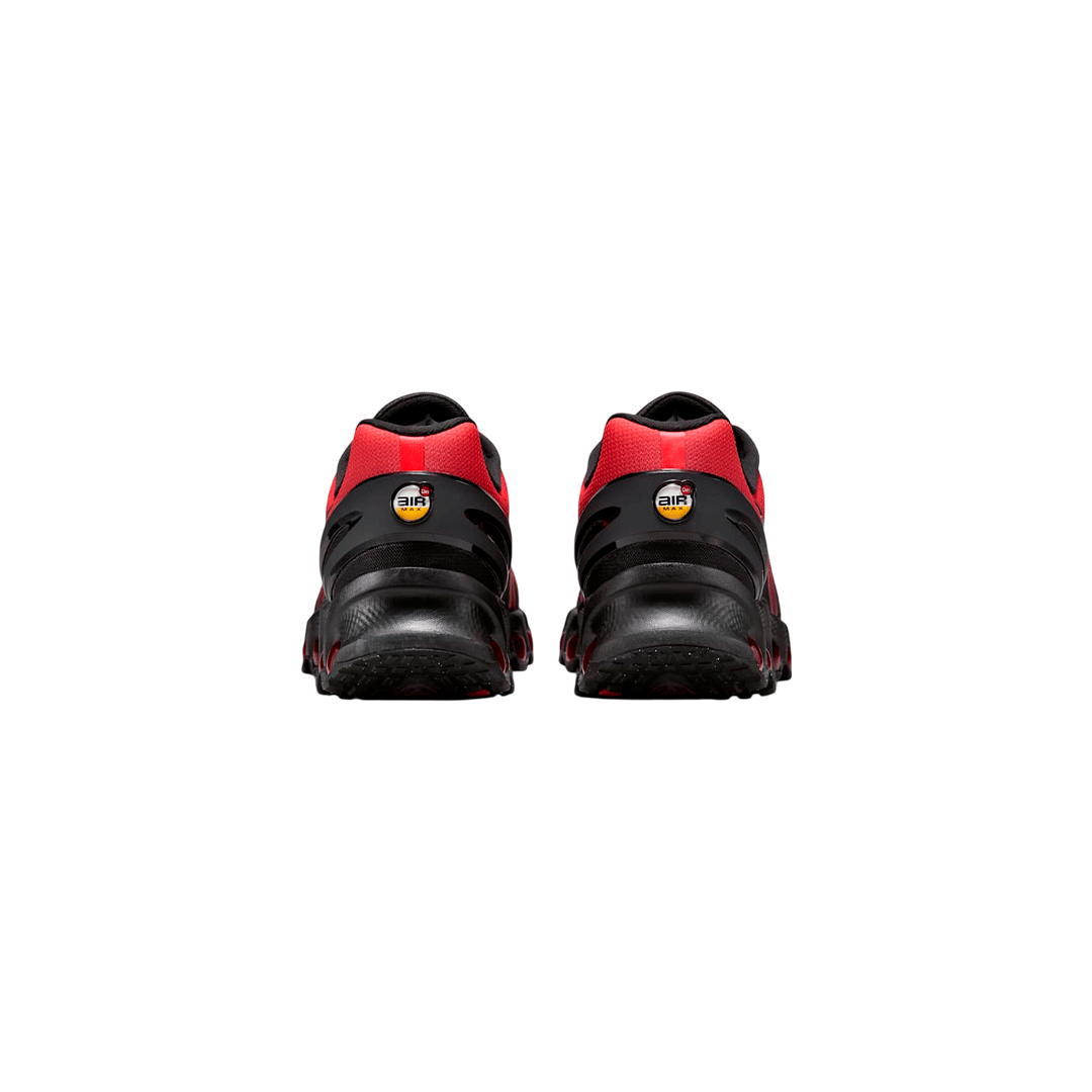 Nike Air Max Dn8 "Bred"