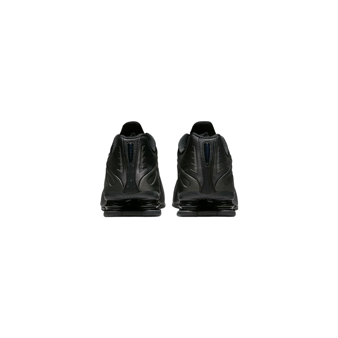 Nike Shox R4 "Triple Black"