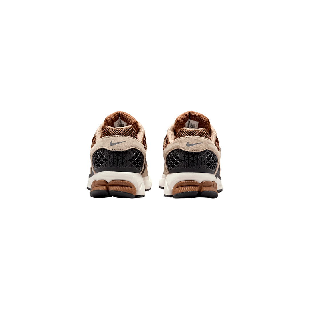 Nike Xoom Vomero 5 "Light British Tan"