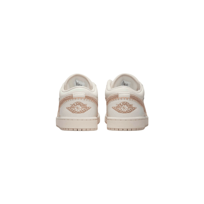 Air Jordan 1 Low SE "Light Orewood Hemp"
