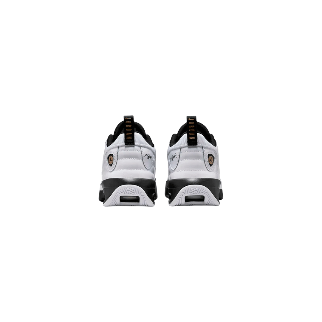 Air Jordan Max Aura 6 "White Black"