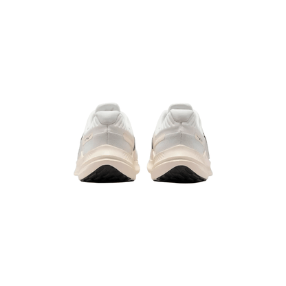 Nike Quest 5 "Black Coconut Milk"