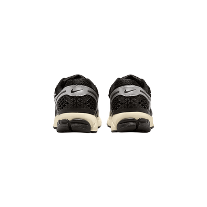 Nike Zoom Vomero 5 "Black Metallic Silver Coconut Milk"