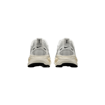 Nike Vomero 18 "Coconut Milk"
