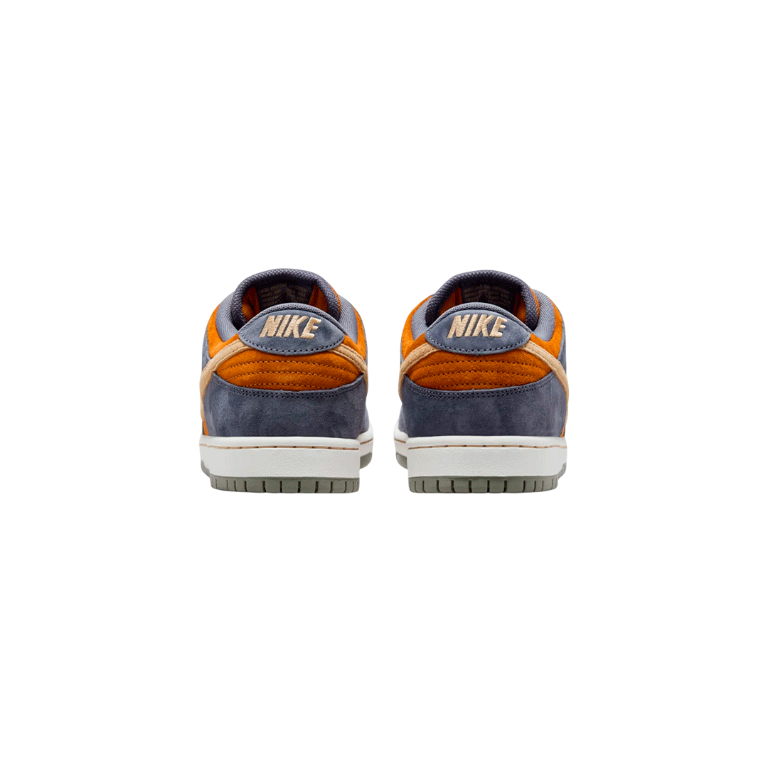 Nike SB Dunk Low "Carbon Monarch"