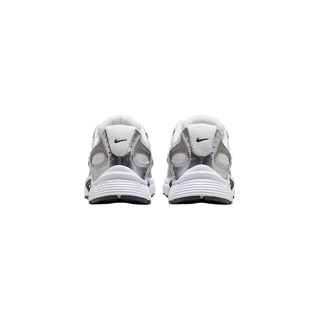 Nike V5 RNR "Vast Grey Metallic Silver"
