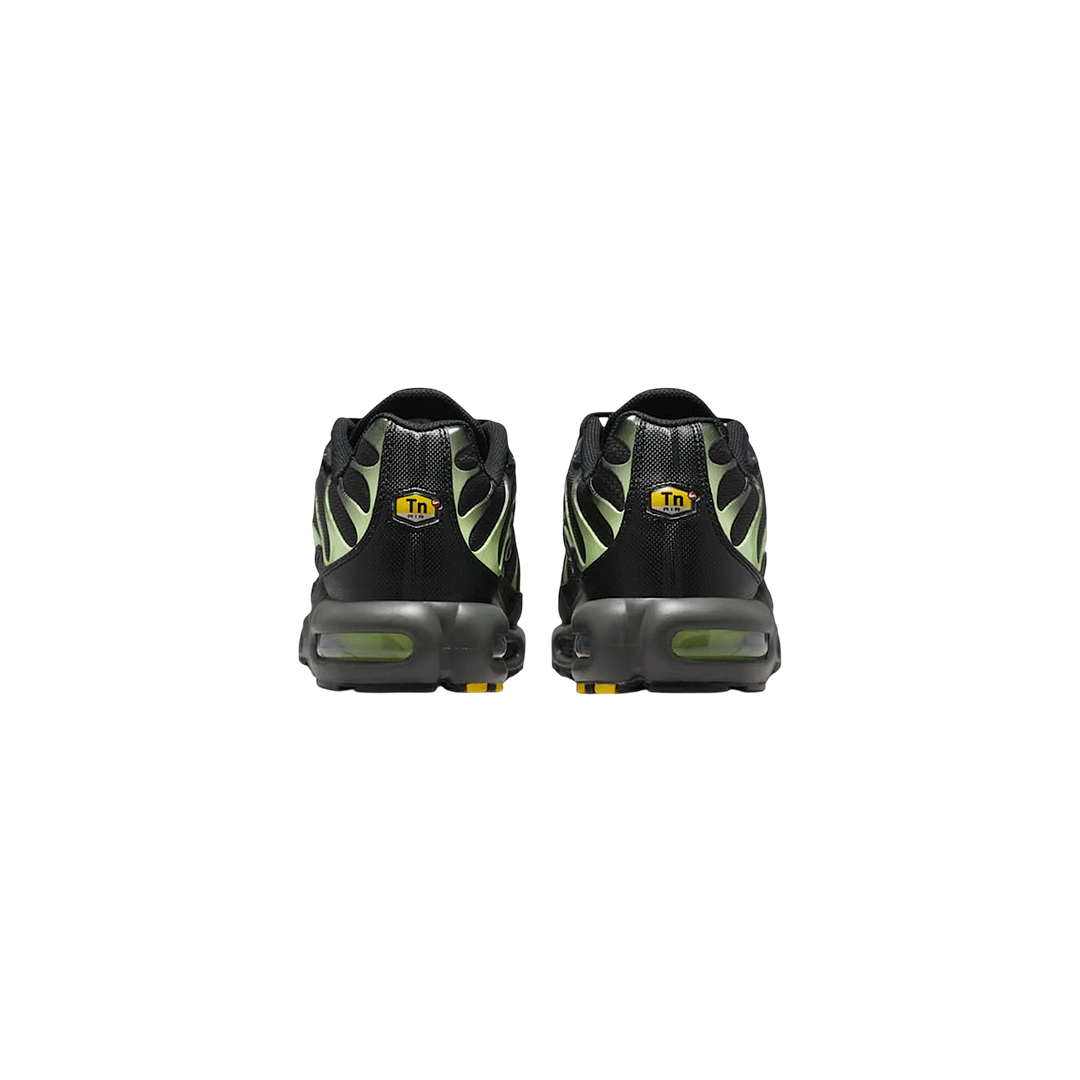Nike Air Max Plus "Light Liquid Lime"