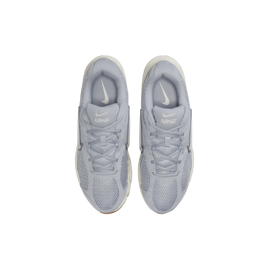 Nike V5 RNR "Wolf Gum"
