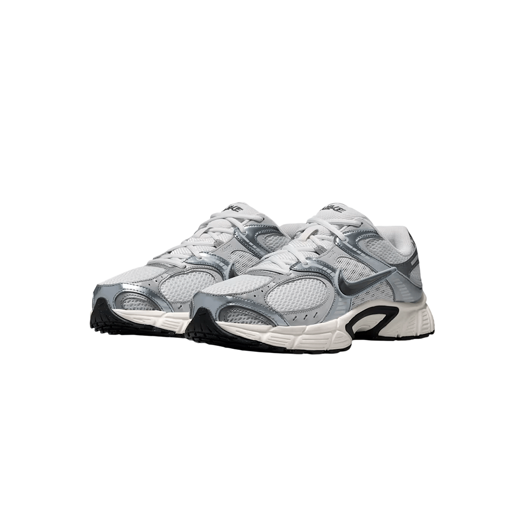 Nike V5 RNR "Photon Dust Smoke Grey"