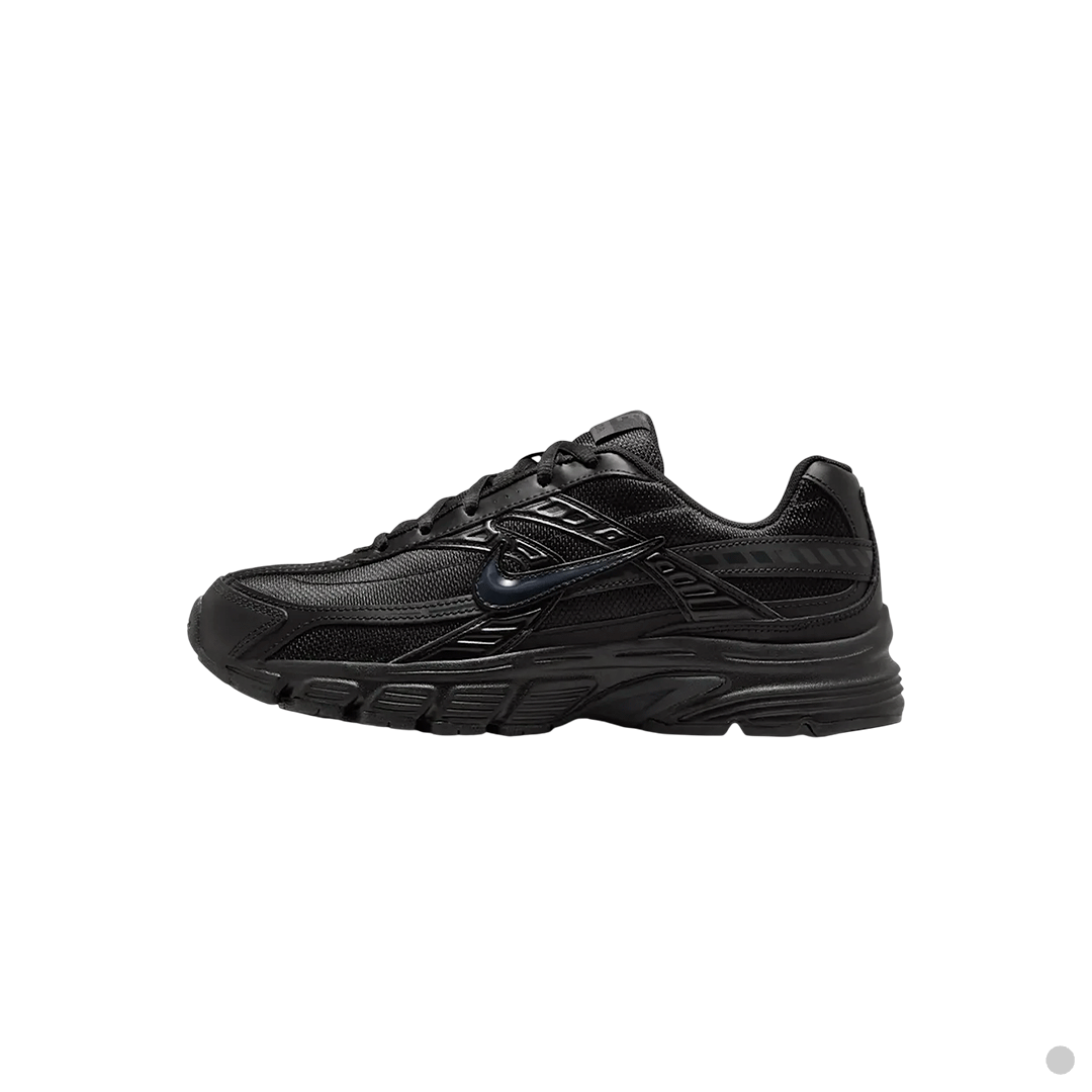Nike Initiator "Triple Black"