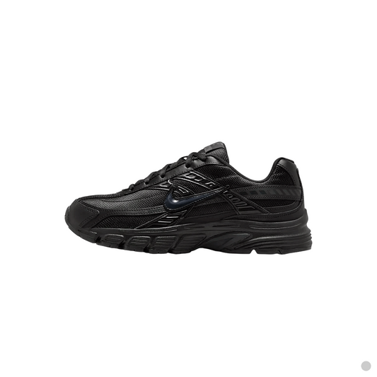 Nike Initiator "Triple Black"
