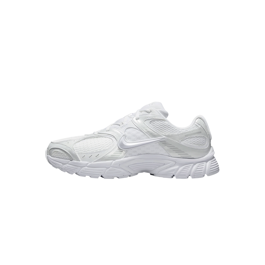Nike V5 RNR "Triple White"