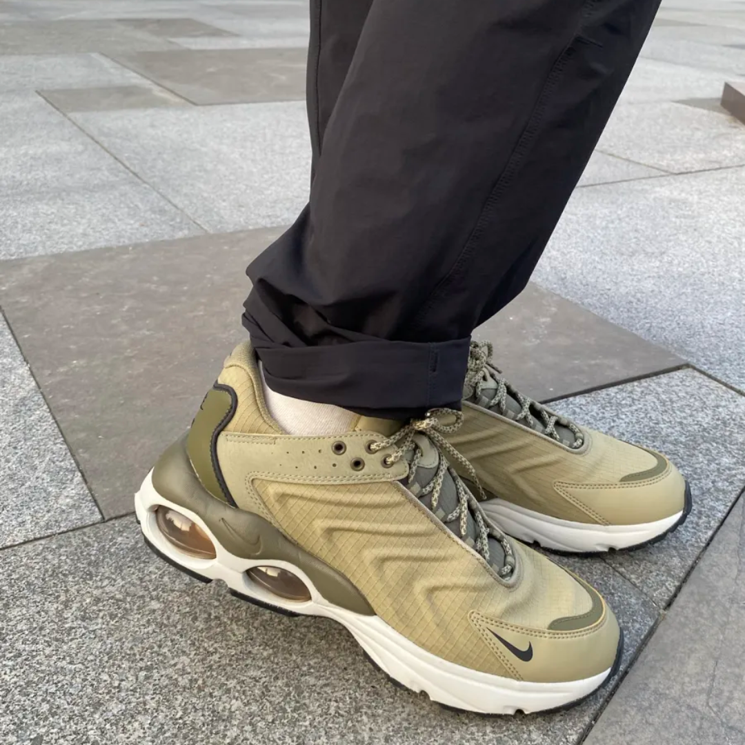 Nike Air Max Tw "Neutral Olive"