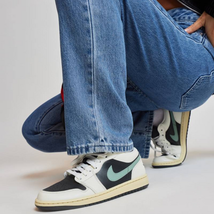 Air Jordan 1 Low “Jade Smoke”