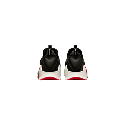 Nike Free Metcon 6 "Black University Red Sail"