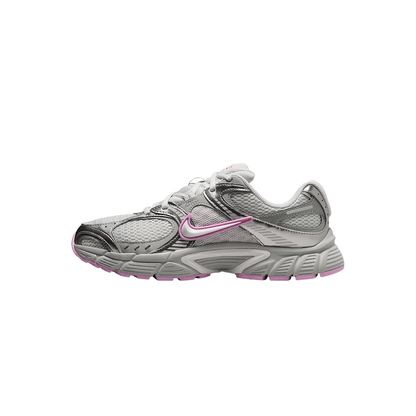 Nike V5 RNR "Light Magenta"