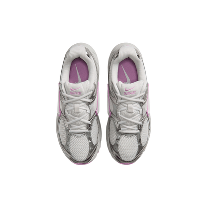 Nike V5 RNR "Light Magenta"