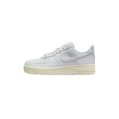 Nike Premium MF W Air Force 1  "Summit White"