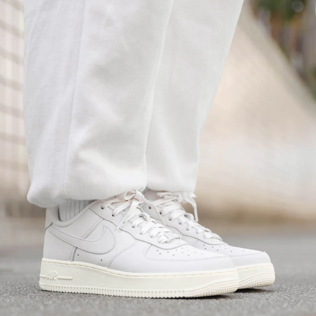 Nike Premium MF W Air Force 1  "Summit White"