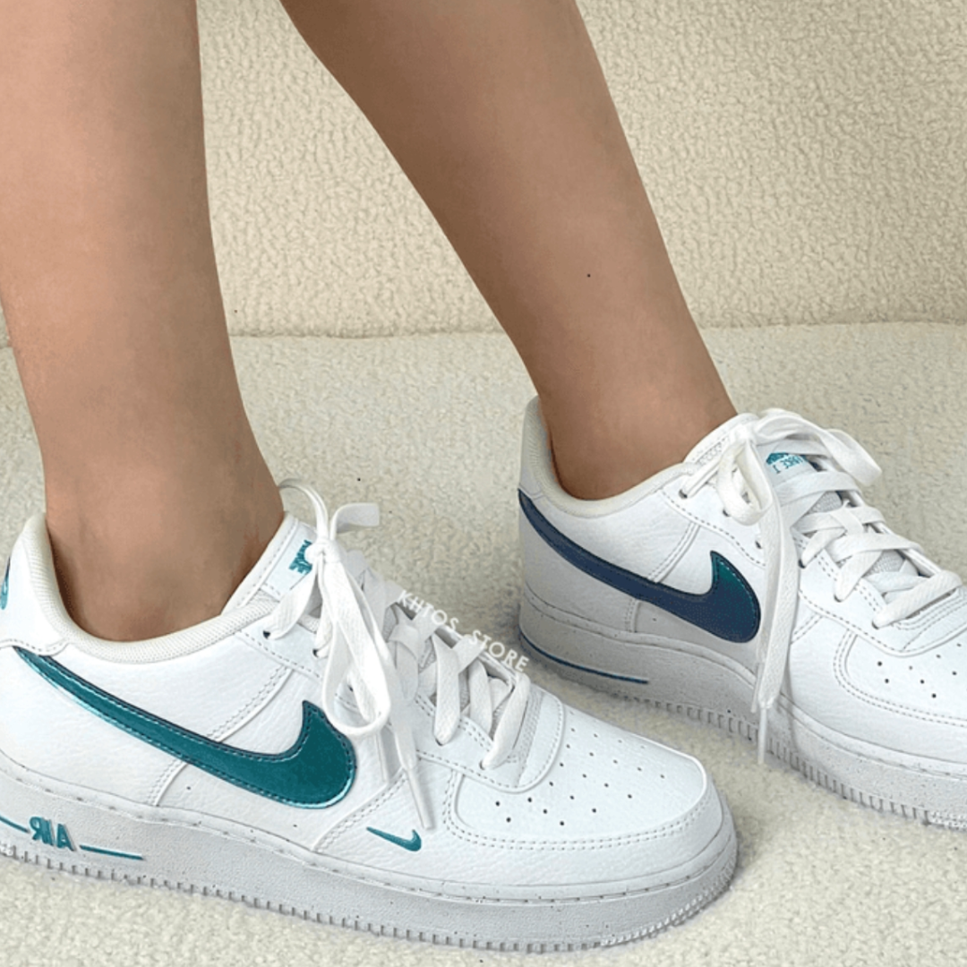 Nike Air Force 1 Low GS "White Iridescent Blue"