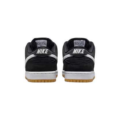 Nike SB Dunk Low "Black Gum"