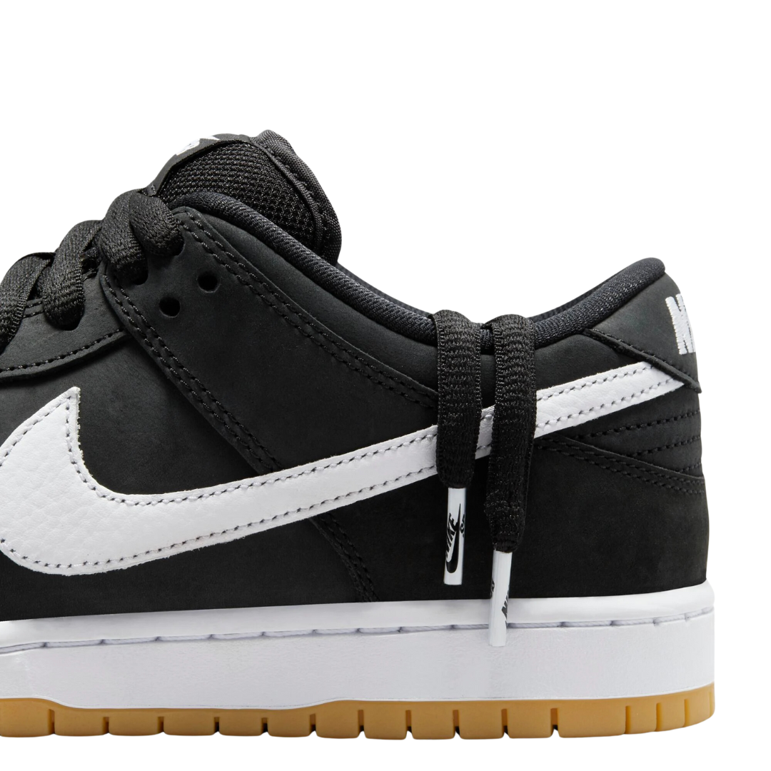 Nike SB Dunk Low "Black Gum"